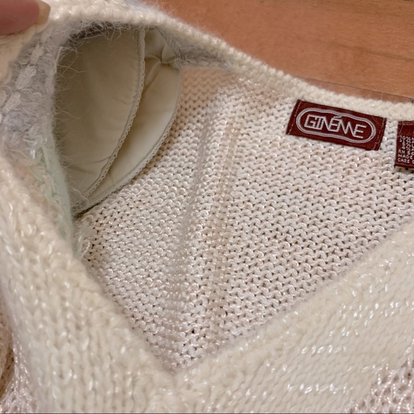 Vintage 80's Ginenne Soft Blend Pastel V-neck Sweater Size M - Picture 5 of 6